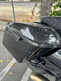 #920300, Carbon Fiber Saddlebag Lid with gasket, PAIR 14-23 Touring
